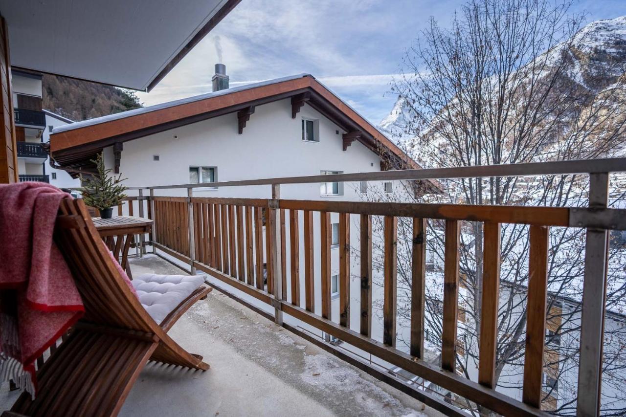 Modern Apartment With Matterhorn View Zermatt Exterior photo